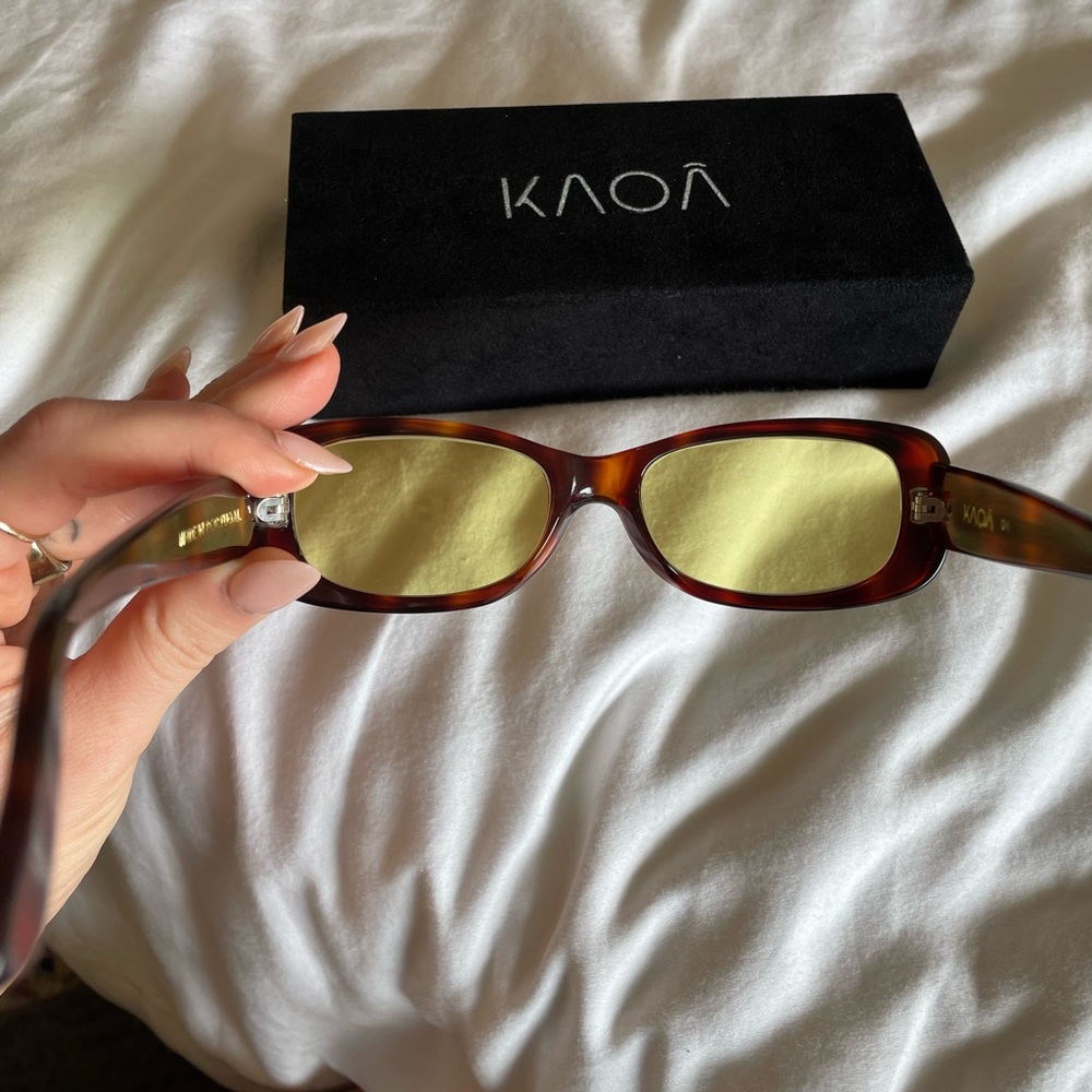 Rectangular Sunglasses With Turtle Pattern And Ye… - image 6